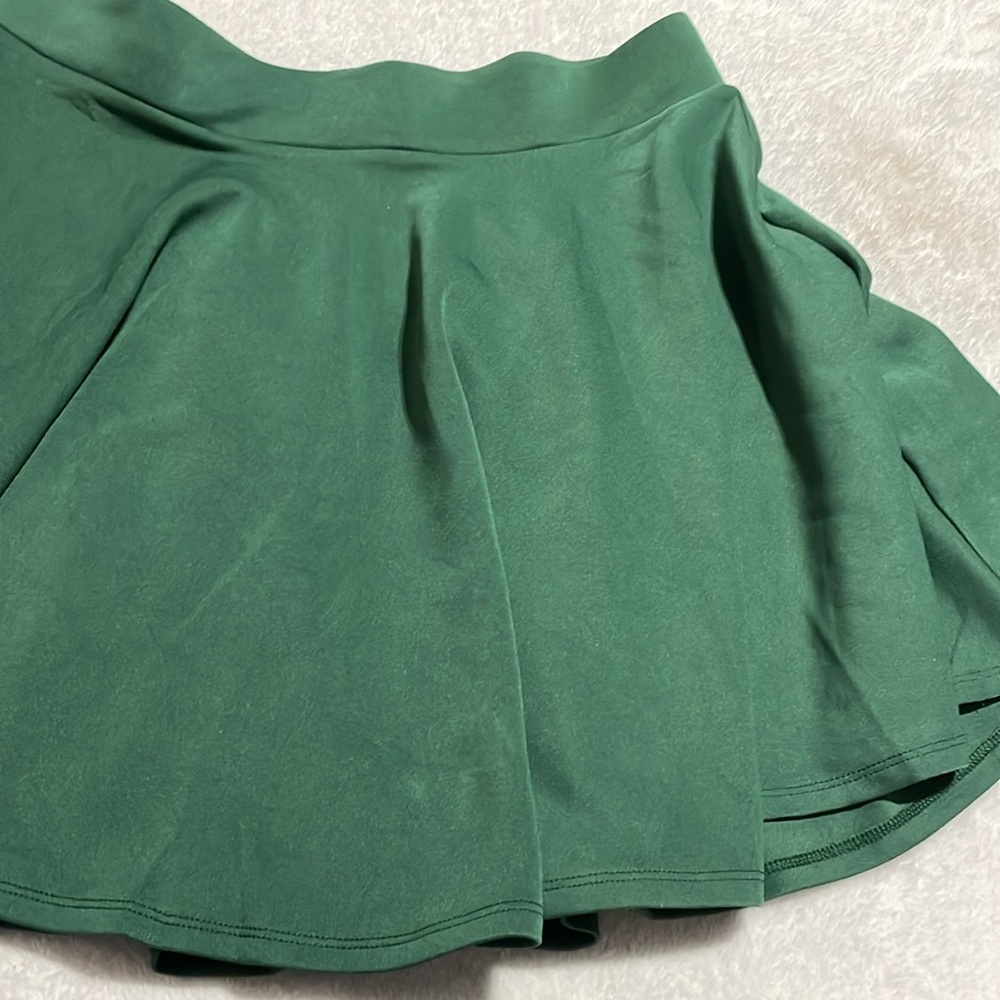 Made by Johnny Elegant Green Circle Mini Skirt - Picture 6 of 6